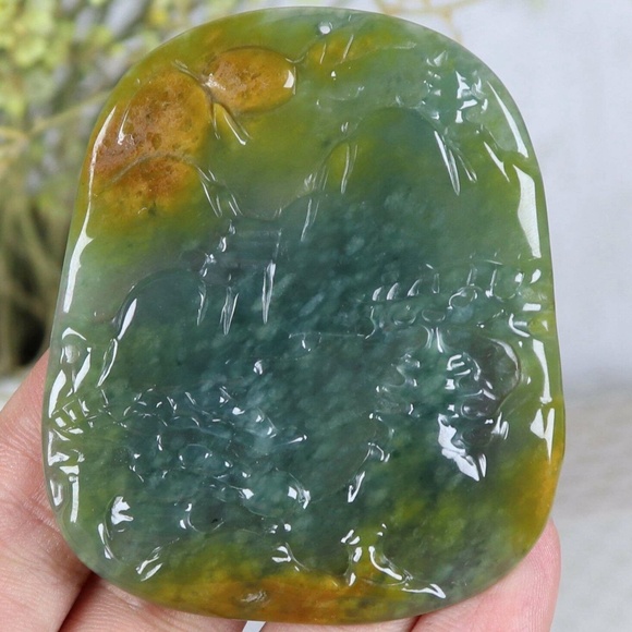 Certified green yellow 100% Natural A Jade jadeite landscape Pendant - Picture 1 of 12